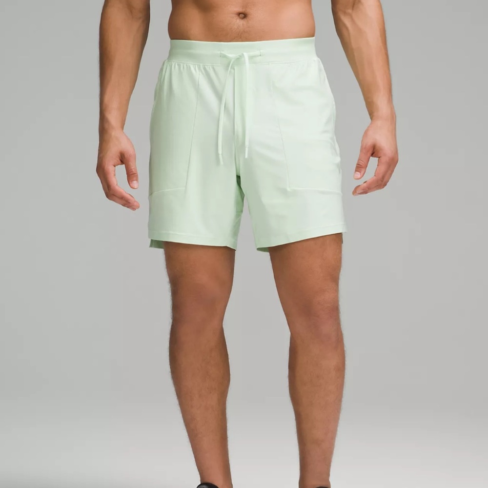 Lululemon License to Train short 7”